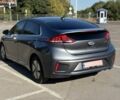 Серый Хендай Ioniq, объемом двигателя 1.6 л и пробегом 125 тыс. км за 14700 $, фото 2 на Automoto.ua