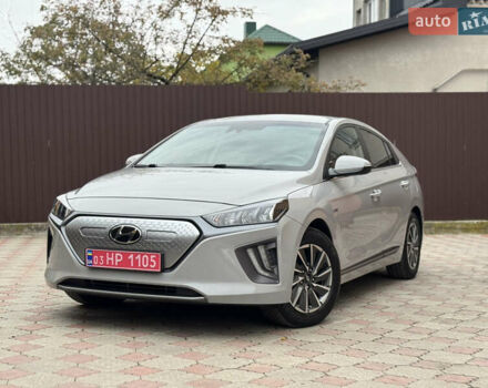 Серый Хендай Ioniq, объемом двигателя 0 л и пробегом 58 тыс. км за 15199 $, фото 68 на Automoto.ua