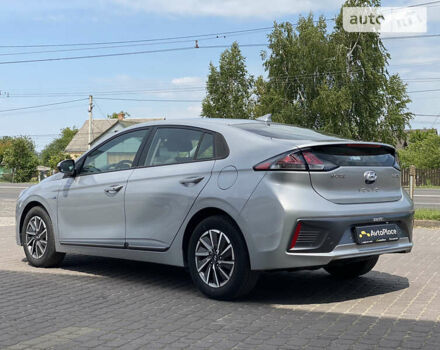 Серый Хендай Ioniq, объемом двигателя 0 л и пробегом 46 тыс. км за 17499 $, фото 30 на Automoto.ua