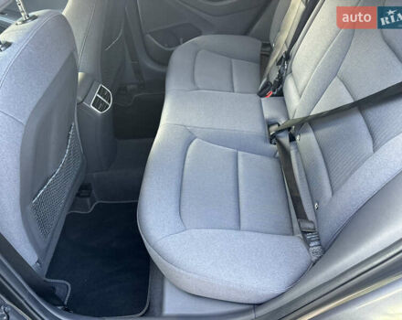 Серый Хендай Ioniq, объемом двигателя 0 л и пробегом 75 тыс. км за 15499 $, фото 28 на Automoto.ua