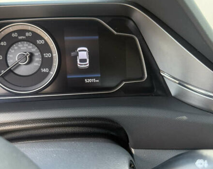 Серый Хендай Ioniq, объемом двигателя 1.58 л и пробегом 84 тыс. км за 15500 $, фото 8 на Automoto.ua