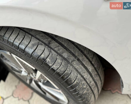 Серый Хендай Ioniq, объемом двигателя 0 л и пробегом 58 тыс. км за 15199 $, фото 62 на Automoto.ua