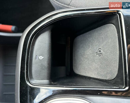 Серый Хендай Ioniq, объемом двигателя 0 л и пробегом 75 тыс. км за 15499 $, фото 21 на Automoto.ua