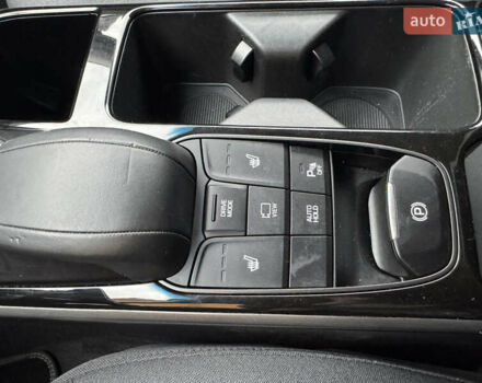 Серый Хендай Ioniq, объемом двигателя 0 л и пробегом 58 тыс. км за 15199 $, фото 51 на Automoto.ua