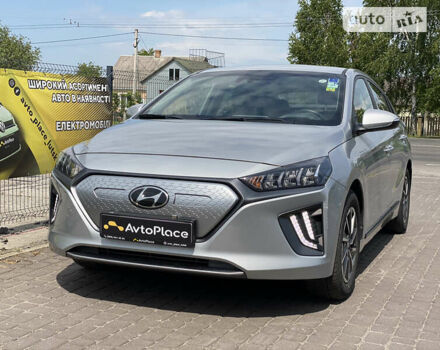 Сірий Хендай Ioniq, об'ємом двигуна 0 л та пробігом 46 тис. км за 17499 $, фото 8 на Automoto.ua