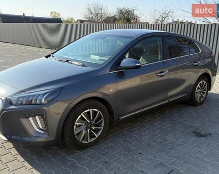 Серый Хендай Ioniq, объемом двигателя 0 л и пробегом 115 тыс. км за 16400 $, фото 4 на Automoto.ua