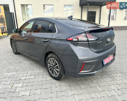 Серый Хендай Ioniq, объемом двигателя 0 л и пробегом 70 тыс. км за 15800 $, фото 16 на Automoto.ua