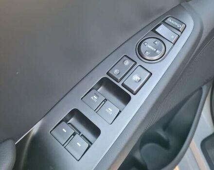 Серый Хендай Ioniq, объемом двигателя 0 л и пробегом 37 тыс. км за 16700 $, фото 8 на Automoto.ua