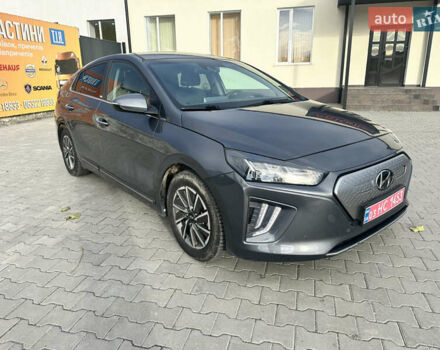 Серый Хендай Ioniq, объемом двигателя 0 л и пробегом 70 тыс. км за 15800 $, фото 8 на Automoto.ua