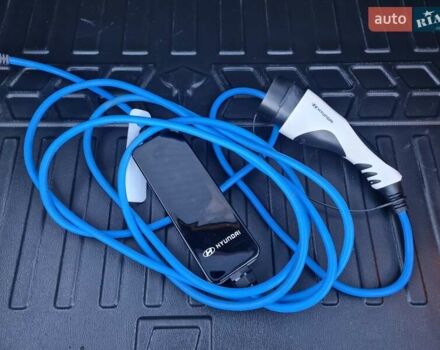 Серый Хендай Ioniq, объемом двигателя 0 л и пробегом 37 тыс. км за 16700 $, фото 22 на Automoto.ua