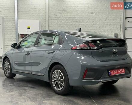 Хендай Ioniq 2021 в Луцке на Automoto.ua Серый Хендай Ioniq, объемом двигателя 0 л и пробегом 35 тыс. км за 17779 $, фото 5 на Automoto.ua