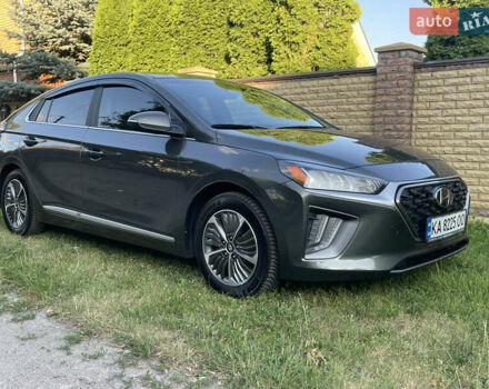 Серый Хендай Ioniq, объемом двигателя 1.58 л и пробегом 46 тыс. км за 19900 $, фото 26 на Automoto.ua