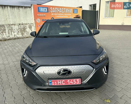 Серый Хендай Ioniq, объемом двигателя 0 л и пробегом 70 тыс. км за 15800 $, фото 6 на Automoto.ua