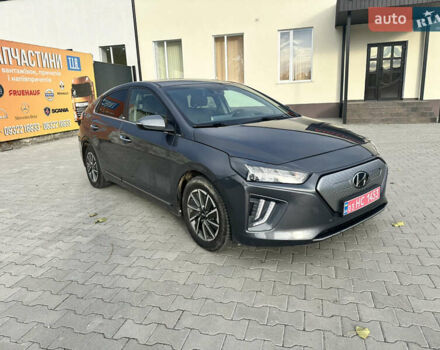 Серый Хендай Ioniq, объемом двигателя 0 л и пробегом 70 тыс. км за 15800 $, фото 7 на Automoto.ua