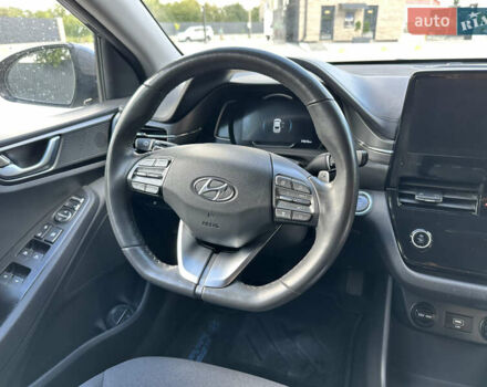 Серый Хендай Ioniq, объемом двигателя 0 л и пробегом 70 тыс. км за 15800 $, фото 35 на Automoto.ua