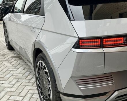 Сірий Хендай Ioniq, об'ємом двигуна 0 л та пробігом 163 тис. км за 22999 $, фото 4 на Automoto.ua
