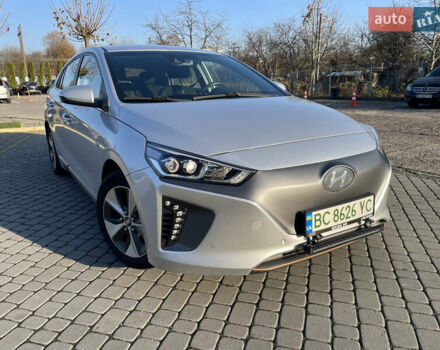 Серый Хендай Ioniq, объемом двигателя 0 л и пробегом 143 тыс. км за 11800 $, фото 1 на Automoto.ua