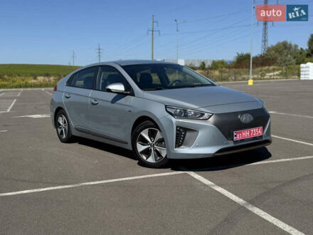 Сірий Хендай Ioniq, об'ємом двигуна 0 л та пробігом 82 тис. км за 11999 $, фото 1 на Automoto.ua