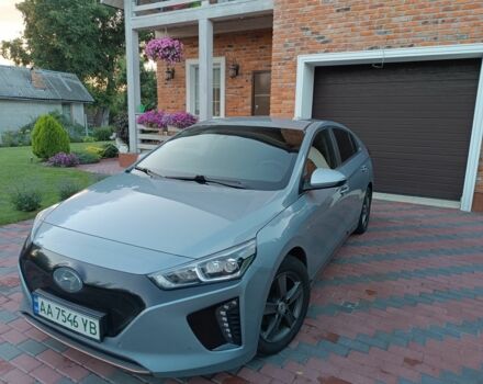 Серый Хендай Ioniq, объемом двигателя 0 л и пробегом 152 тыс. км за 12400 $, фото 1 на Automoto.ua