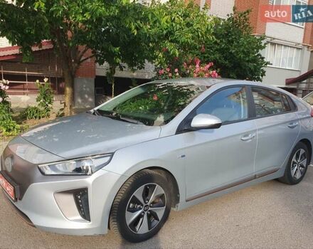 Серый Хендай Ioniq, объемом двигателя 0 л и пробегом 105 тыс. км за 12600 $, фото 1 на Automoto.ua