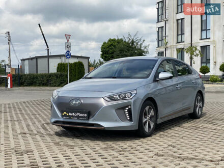 Сірий Хендай Ioniq, об'ємом двигуна 0 л та пробігом 135 тис. км за 13500 $, фото 1 на Automoto.ua