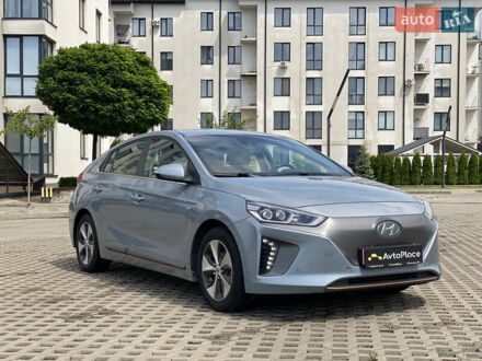 Сірий Хендай Ioniq, об'ємом двигуна 0 л та пробігом 135 тис. км за 12999 $, фото 1 на Automoto.ua