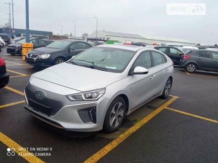 Серый Хендай Ioniq, объемом двигателя 0 л и пробегом 88 тыс. км за 14999 $, фото 1 на Automoto.ua