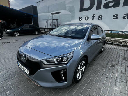 Серый Хендай Ioniq, объемом двигателя 0 л и пробегом 145 тыс. км за 14500 $, фото 1 на Automoto.ua