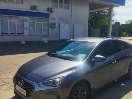 Хендай Ioniq 2017 в Киеве на Automoto.ua Серый Хендай Ioniq, объемом двигателя 1.58 л и пробегом 184 тыс. км за 13299 $, фото 1 на Automoto.ua