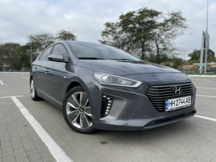 Сірий Хендай Ioniq, об'ємом двигуна 1.6 л та пробігом 154 тис. км за 343 $, фото 1 на Automoto.ua