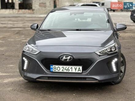 Хендай Ioniq 2018 у Тернополі на Automoto.ua Сірий Хендай Ioniq, об'ємом двигуна 0 л та пробігом 108 тис. км за 13000 $, фото 1 на Automoto.ua