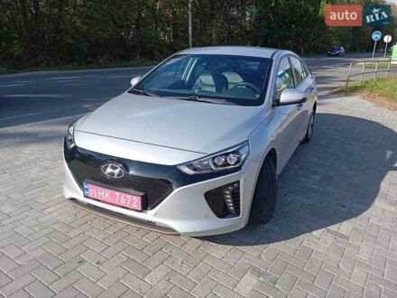 Серый Хендай Ioniq, объемом двигателя 0 л и пробегом 90 тыс. км за 13900 $, фото 1 на Automoto.ua