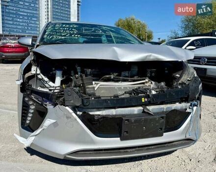 Сірий Хендай Ioniq, об'ємом двигуна 0 л та пробігом 73 тис. км за 7400 $, фото 1 на Automoto.ua