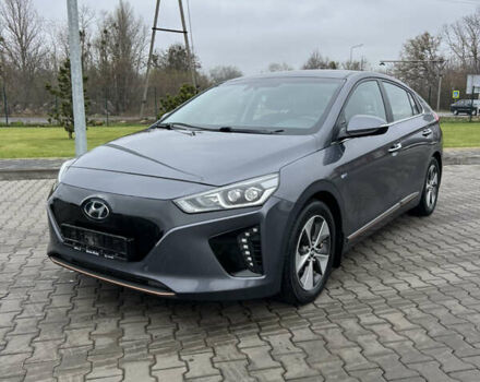 Серый Хендай Ioniq, объемом двигателя 0 л и пробегом 86 тыс. км за 13500 $, фото 1 на Automoto.ua