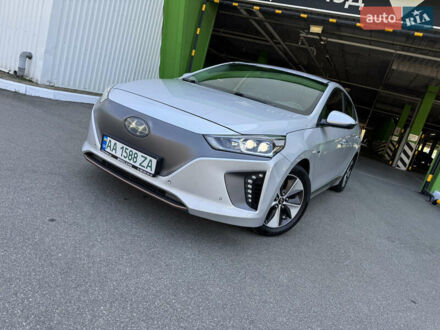 Хендай Ioniq 2018 в Киеве на Automoto.ua Серый Хендай Ioniq, объемом двигателя 0 л и пробегом 90 тыс. км за 14999 $, фото 1 на Automoto.ua