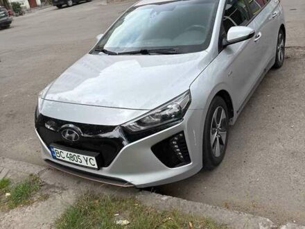 Серый Хендай Ioniq, объемом двигателя 0 л и пробегом 154 тыс. км за 12600 $, фото 1 на Automoto.ua
