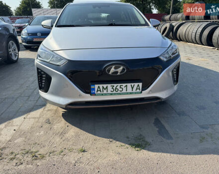 Серый Хендай Ioniq, объемом двигателя 0 л и пробегом 115 тыс. км за 12700 $, фото 1 на Automoto.ua