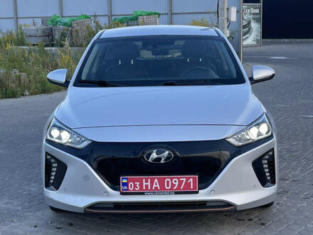 Серый Хендай Ioniq, объемом двигателя 0 л и пробегом 155 тыс. км за 12499 $, фото 1 на Automoto.ua