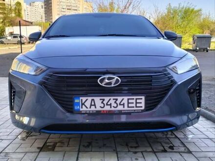 Сірий Хендай Ioniq, об'ємом двигуна 1.6 л та пробігом 159 тис. км за 15700 $, фото 1 на Automoto.ua