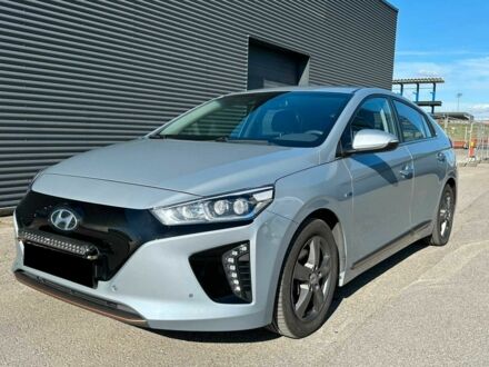 Серый Хендай Ioniq, объемом двигателя 0 л и пробегом 132 тыс. км за 10800 $, фото 1 на Automoto.ua