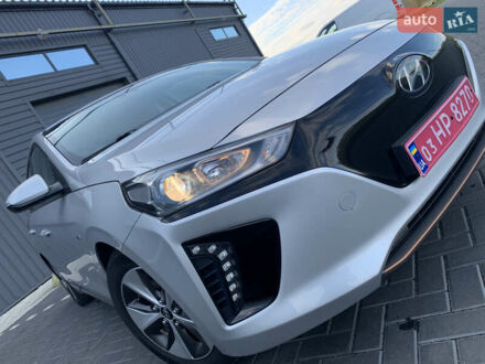 Серый Хендай Ioniq, объемом двигателя 0 л и пробегом 142 тыс. км за 12999 $, фото 1 на Automoto.ua