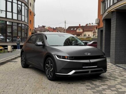 Серый Хендай Ioniq, объемом двигателя 0 л и пробегом 43 тыс. км за 28900 $, фото 1 на Automoto.ua