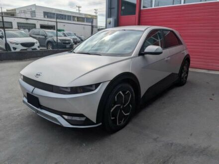 Серый Хендай Ioniq, объемом двигателя 0 л и пробегом 18 тыс. км за 8800 $, фото 1 на Automoto.ua