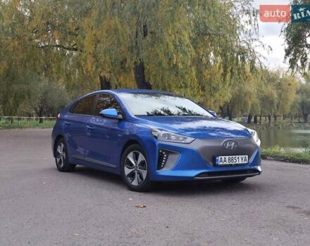 Синий Хендай Ioniq, объемом двигателя 0 л и пробегом 184 тыс. км за 11200 $, фото 2 на Automoto.ua