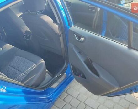 Синий Хендай Ioniq, объемом двигателя 0 л и пробегом 152 тыс. км за 12300 $, фото 14 на Automoto.ua