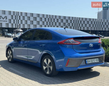 Синий Хендай Ioniq, объемом двигателя 0 л и пробегом 178 тыс. км за 11500 $, фото 5 на Automoto.ua