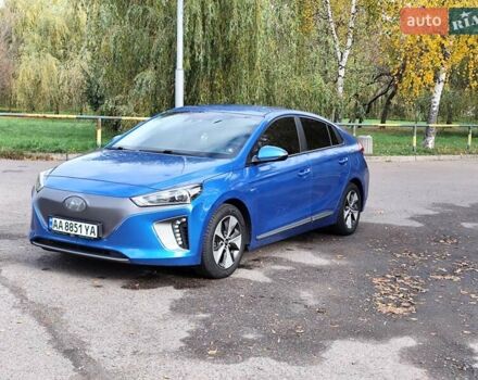 Синий Хендай Ioniq, объемом двигателя 0 л и пробегом 184 тыс. км за 11200 $, фото 22 на Automoto.ua