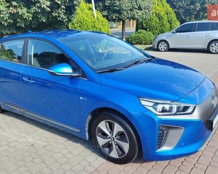 Синий Хендай Ioniq, объемом двигателя 0 л и пробегом 152 тыс. км за 12300 $, фото 3 на Automoto.ua