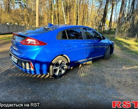 Синий Хендай Ioniq, объемом двигателя 0 л и пробегом 160 тыс. км за 11500 $, фото 1 на Automoto.ua