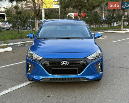 Синий Хендай Ioniq, объемом двигателя 1.6 л и пробегом 199 тыс. км за 12400 $, фото 7 на Automoto.ua